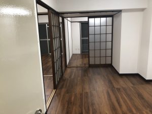 リビングの壁紙・床の張替え